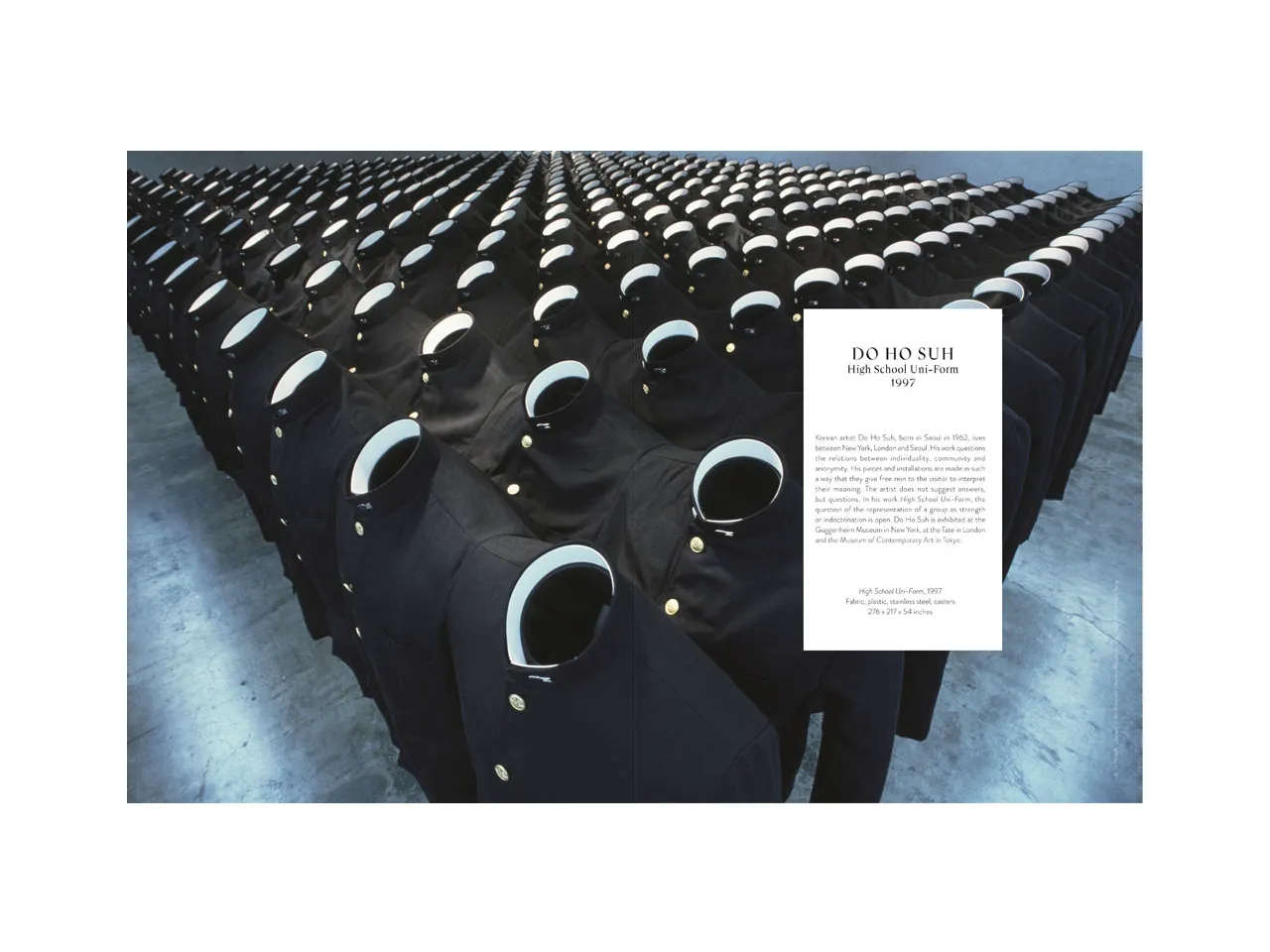 CERCLE #04: Costumes - Image 16